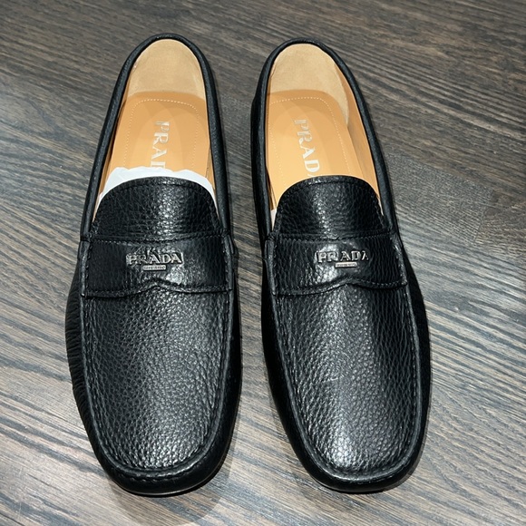Prada Leather Loafers-Authentic-NIB - Picture 1 of 12
